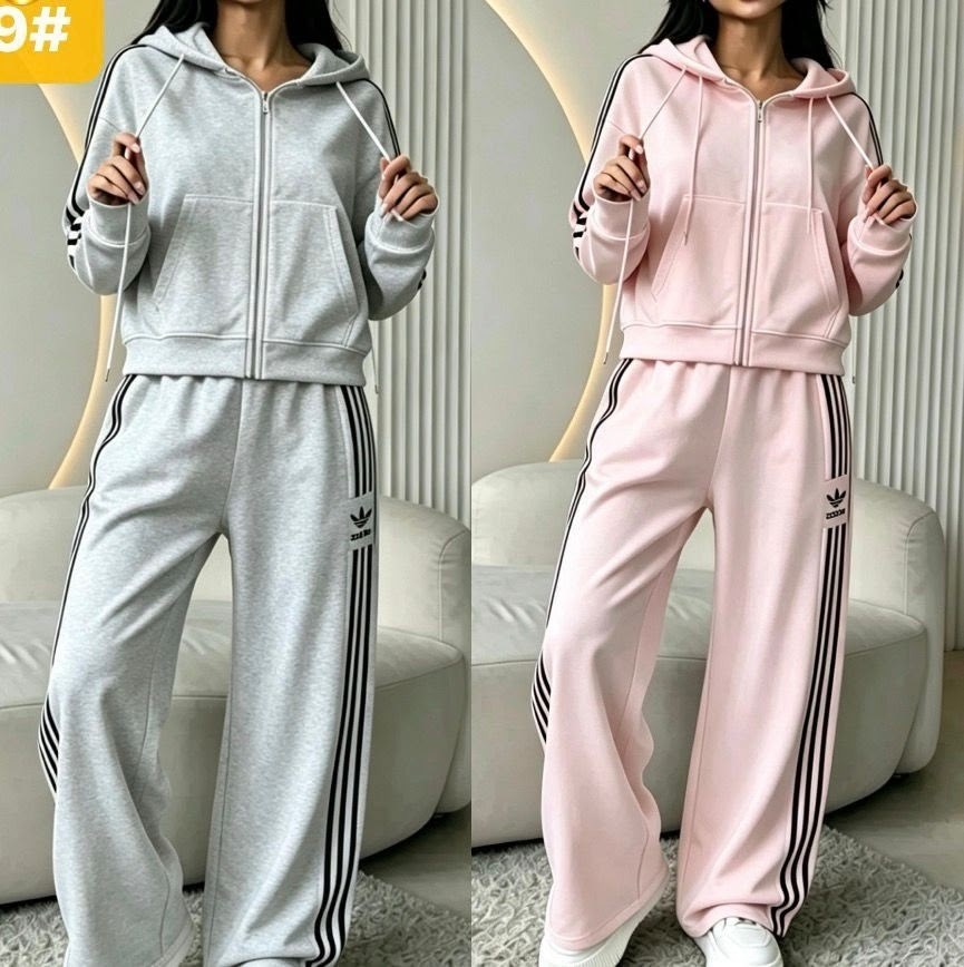 комплект одежды adidas sportswear,спортивный женский костюм,спортивный костюм,костюм адидас,новый костюм