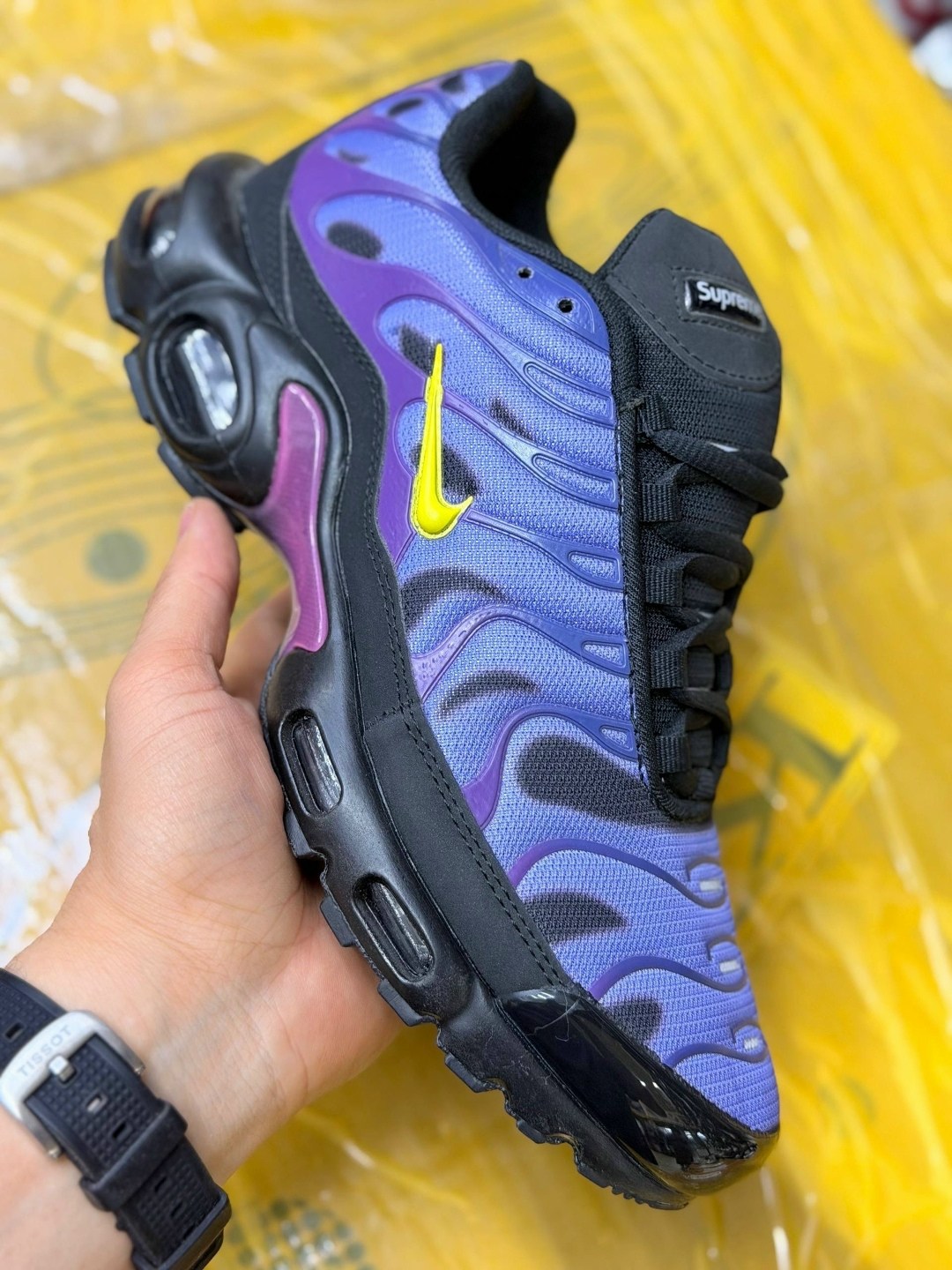 кроссовки nike air max tn plus,nike air max tn plus,найк тн плюс фиолетовые,кроссовки,nike air max tn plus x supreme purple