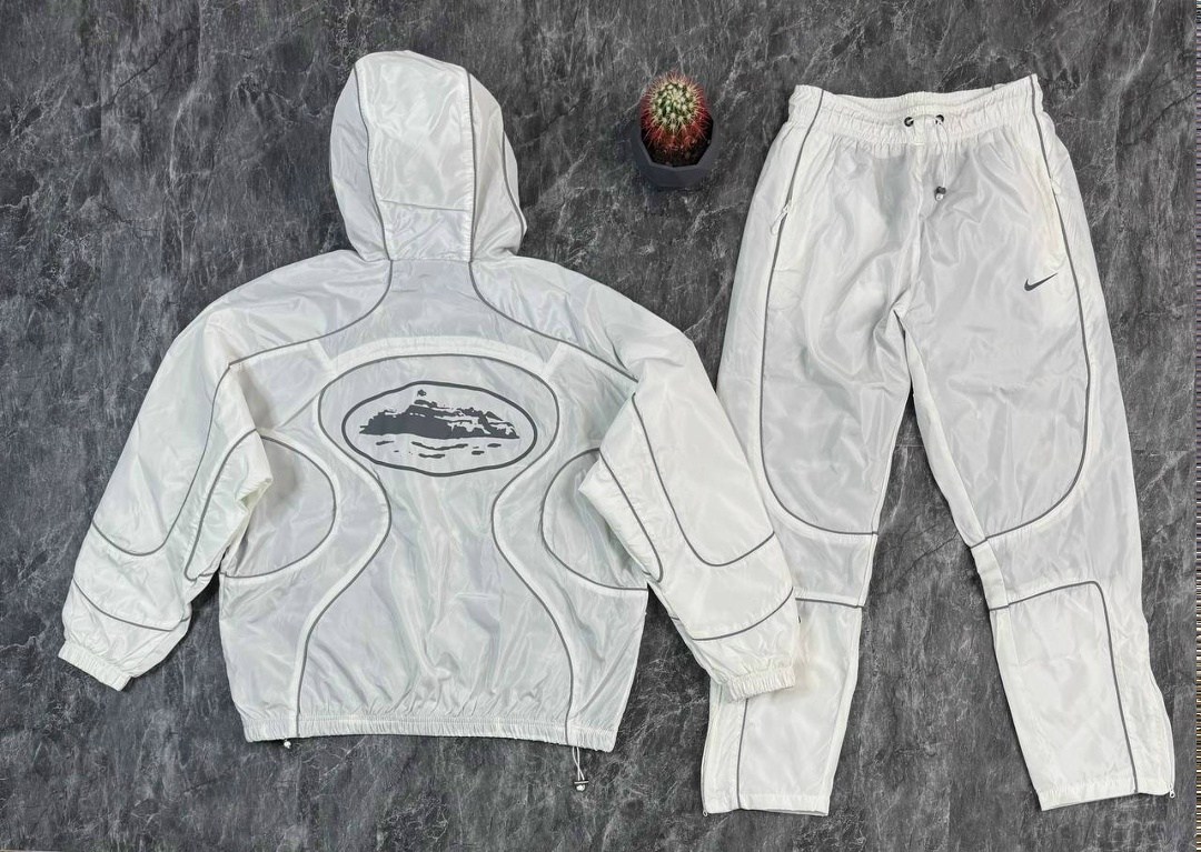 спортивный костюм nike,куртка nike corteiz x nrg tracksuit jacket gully grey серый,спортивный костюм nike мужской,легкая куртка,спортивные костюм