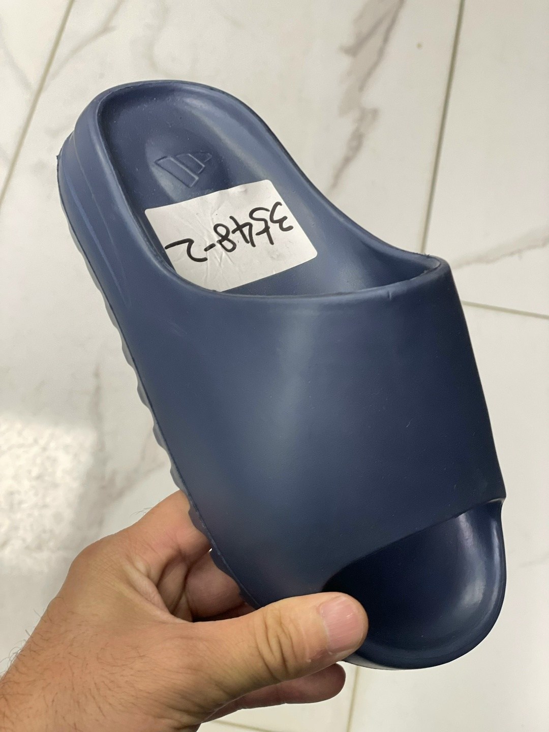 тапки adidas yeezy slide,шлепанцы женские,шлепки резиновые хит 2026,тапки белые,шлепанцы белый