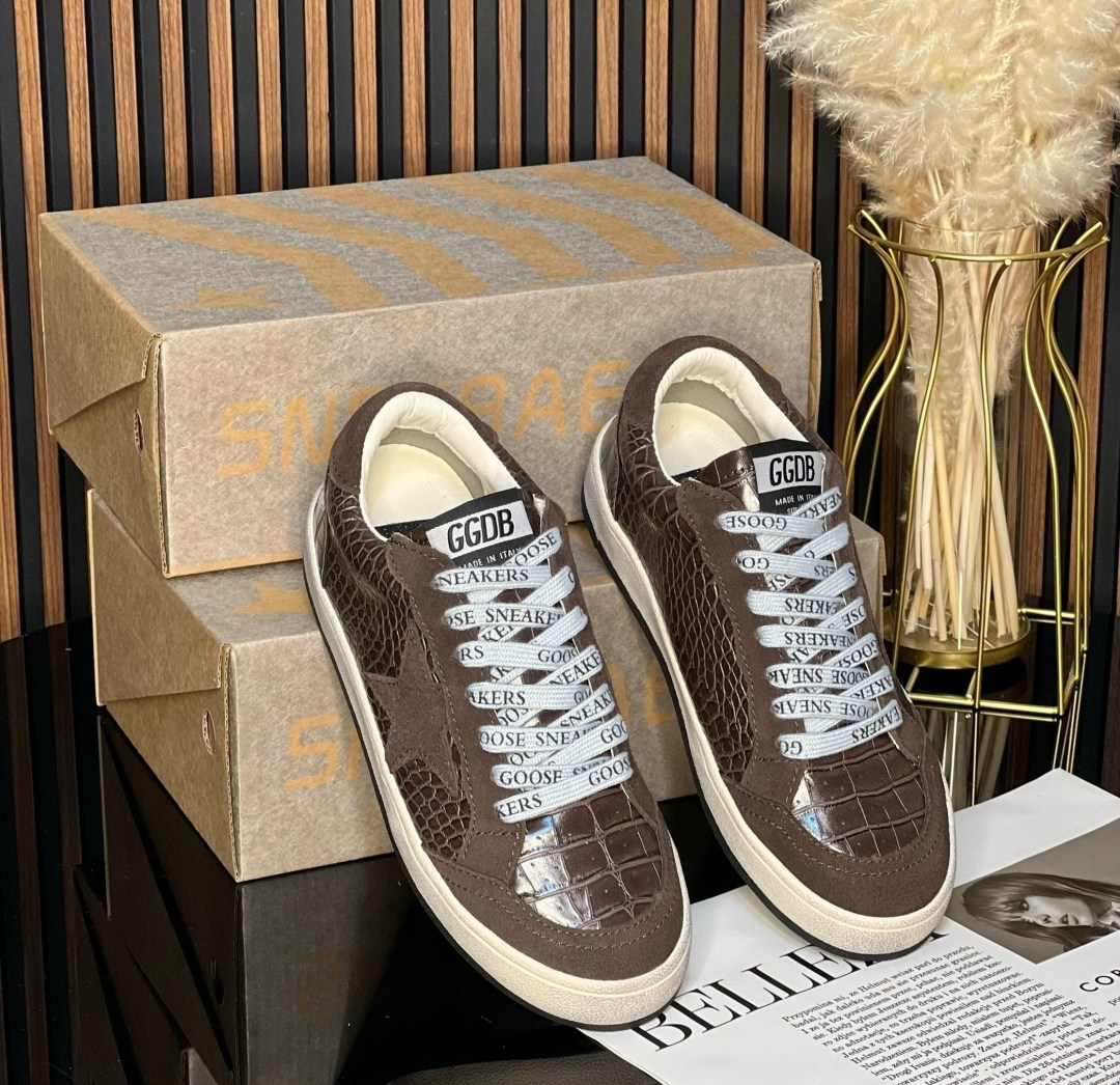 golden goose кеды super-star с блестками черный,кеды golden goose,,golden goose кроссовки,golden goose кеды glitter