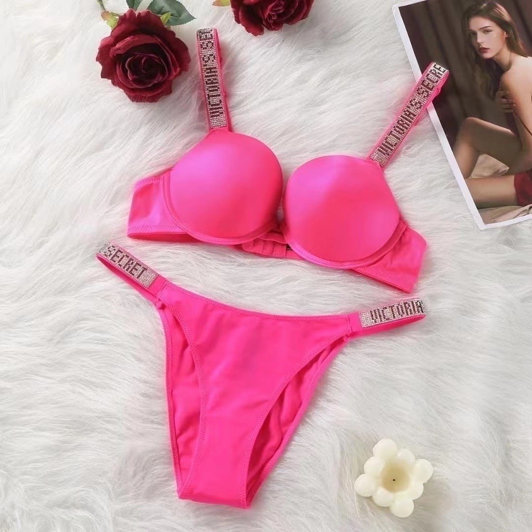 комплект белья victoria secret,комплект нижнего белья со стразами victoria's secret,комплект нижнего белья женские,комплект нижнее белье,комплект белья розовый