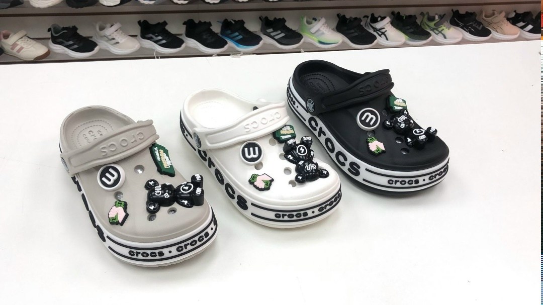 ,украшение для обуви,джибитсы украшение для сабо/crocs,кроксы сланцы женские,украшения для кроксов