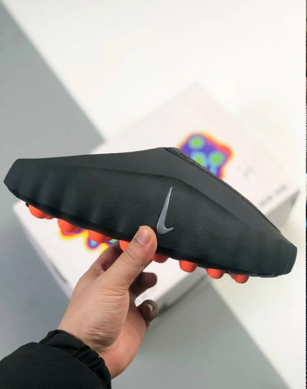 кроссовки,найк тапки,обуви,кроссовки nike,nike mind 001