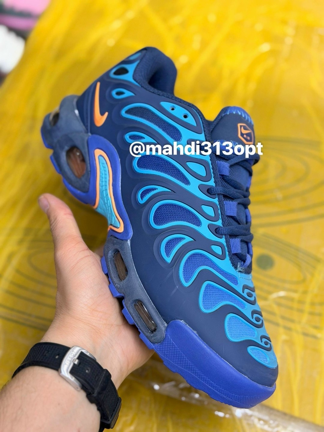 кроссовки nike air max tn plus,nike air max tn plus,найк тн плюс фиолетовые,кроссовки,nike air max tn plus x supreme purple