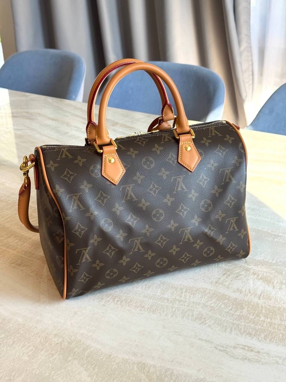 сумка женская louis vuitton,сумка louis vuitton,сумка-подушка lv speedy 30 см,классическая сумка speedy louis vuitton с монограммой,louis vuitton speedy