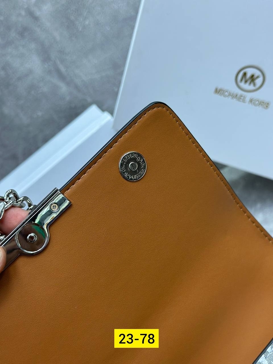 сумки женская,сумка,сумки michael kors,сумка через плечо michael kors,кожаная сумка