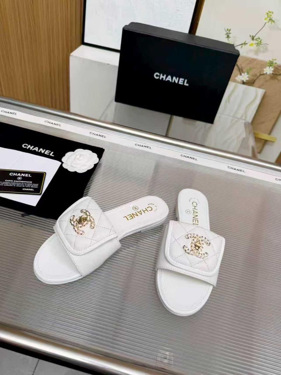 шлепанцы chanel,шлепанцы женские chanel,тапочки женские chanel,тапочки chanel,мюли chanel