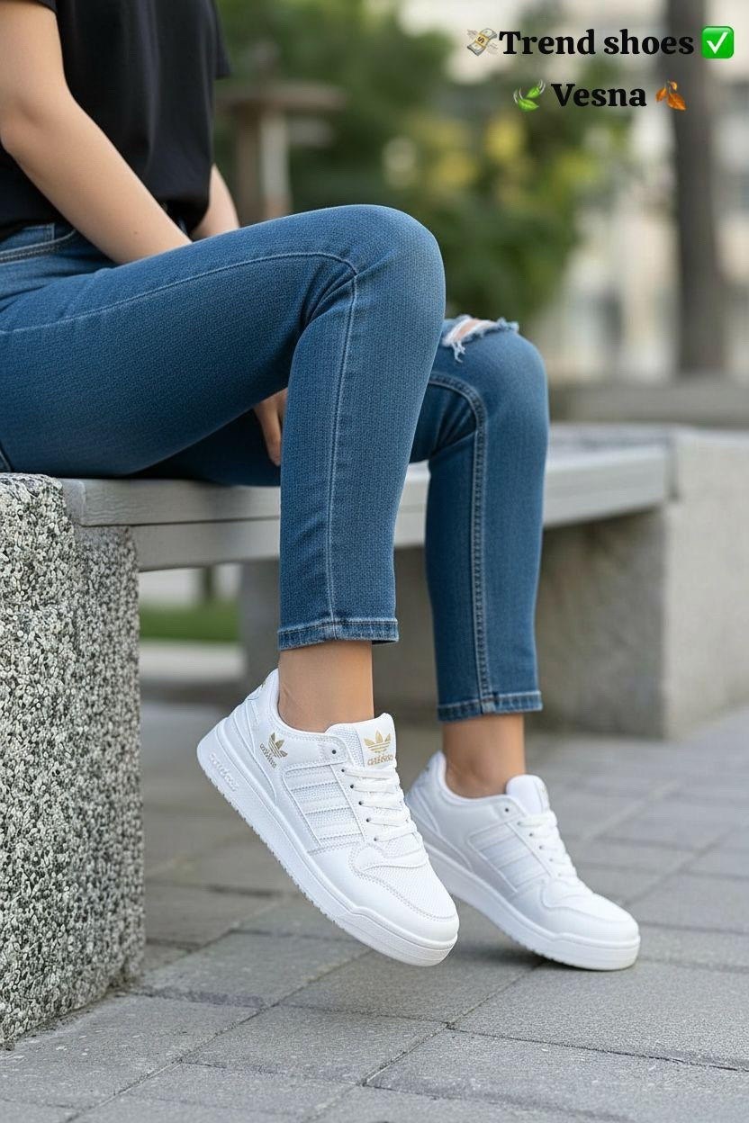 кроссовки adidas женские,женские кроссовки адидас белые классические,кроссовки adidas,кроссовки,кроссовки адидас 4 полоски