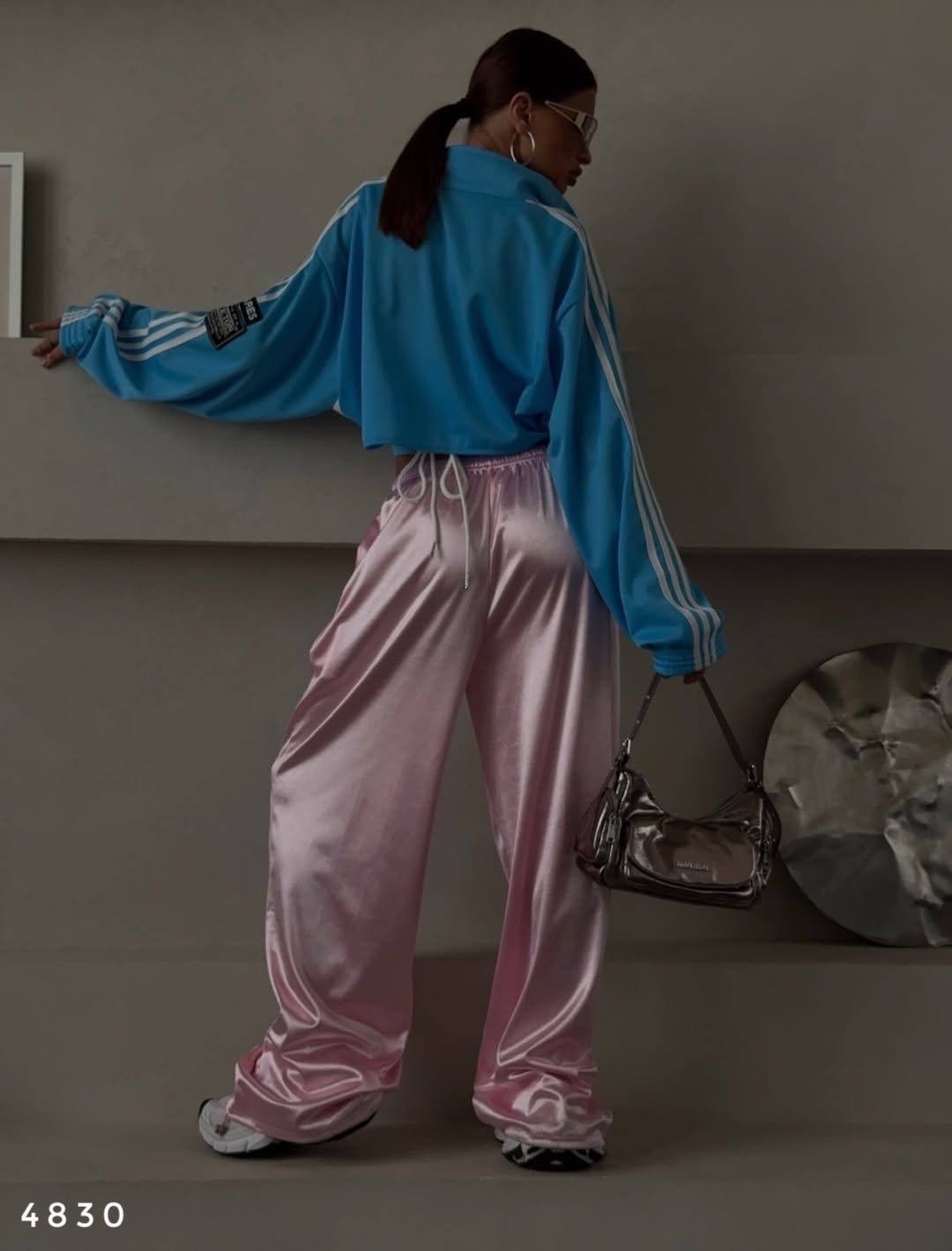 adidas original,оранжевый костюм,спортивная куртка,летняя куртка,женская куртка