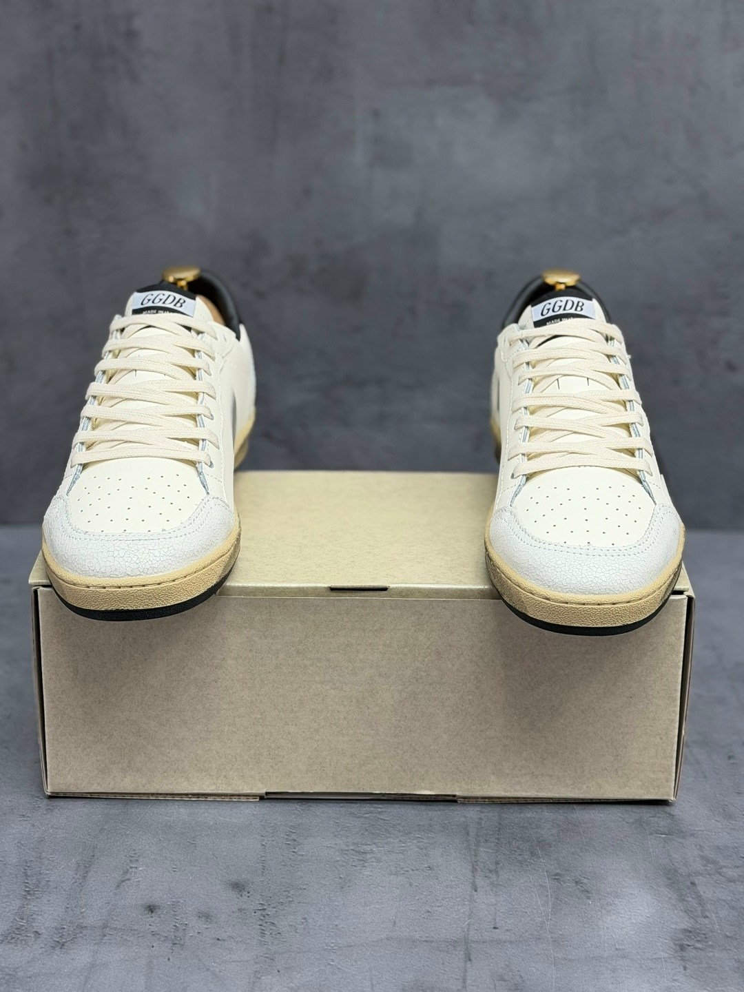 кроссовки golden goose,кеды golden goose,кроссовки golden goose ball star,кроссовки,кожаные низкие кеды ball star 10283 golden goose черный