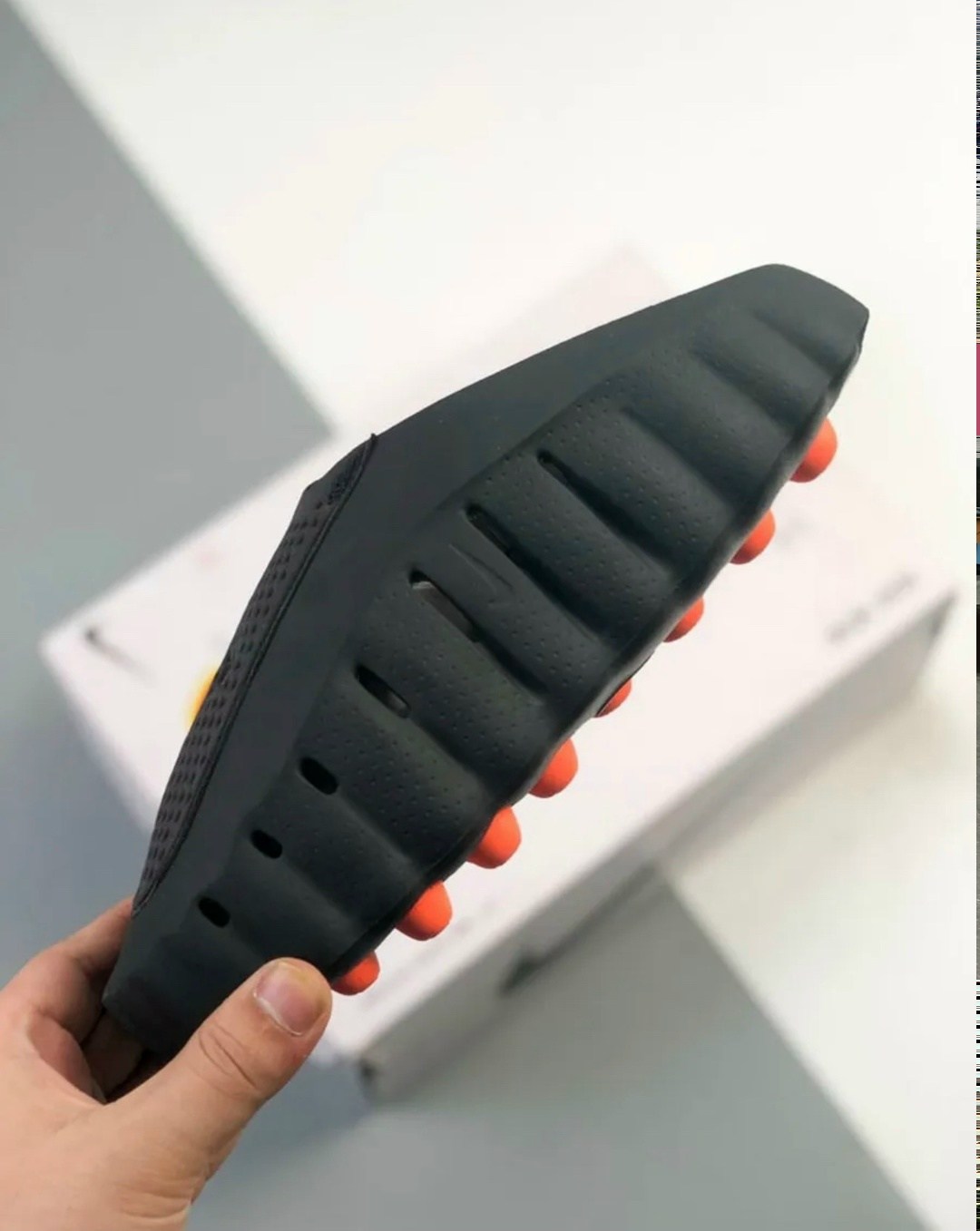 кроссовки,найк тапки,обуви,кроссовки nike,nike mind 001