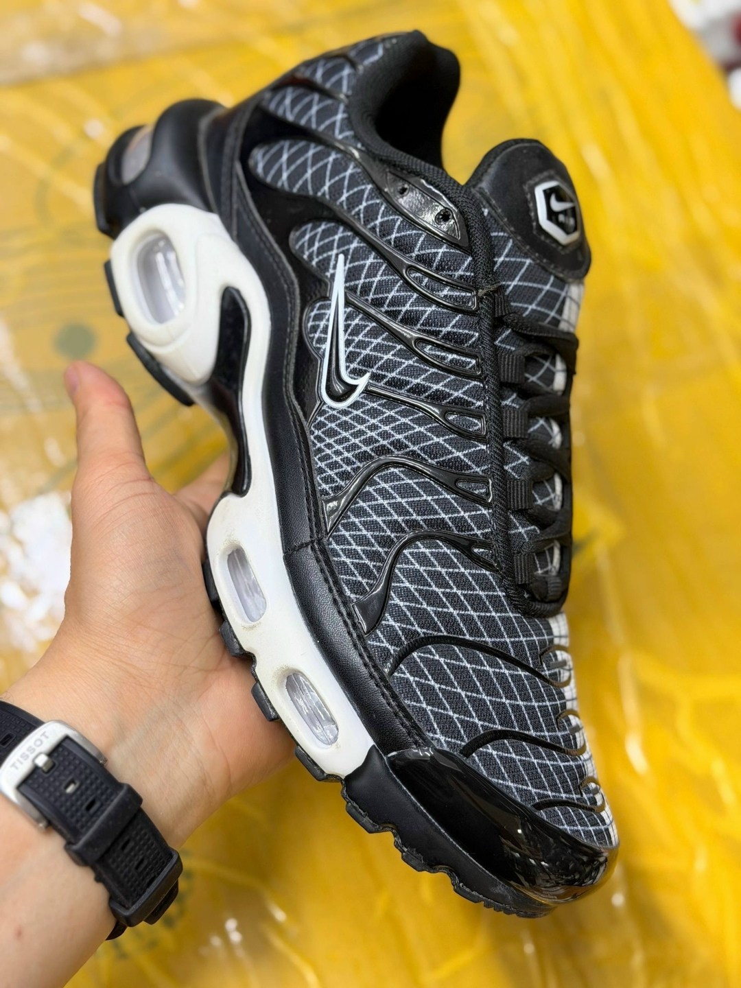 кроссовки nike air max tn plus,nike air max tn plus,найк тн плюс фиолетовые,кроссовки,nike air max tn plus x supreme purple