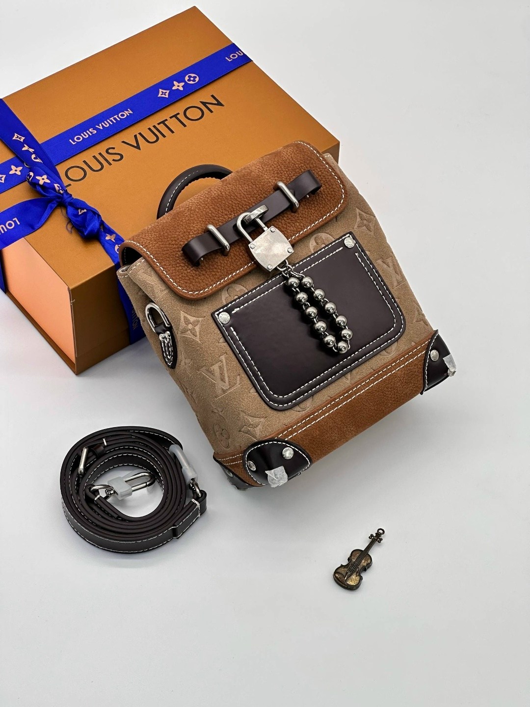 louis vuitton рюкзак,сумка женская louis vuitton,cумка louis vuitton,луи виттон рюкзак,женские рюкзаки