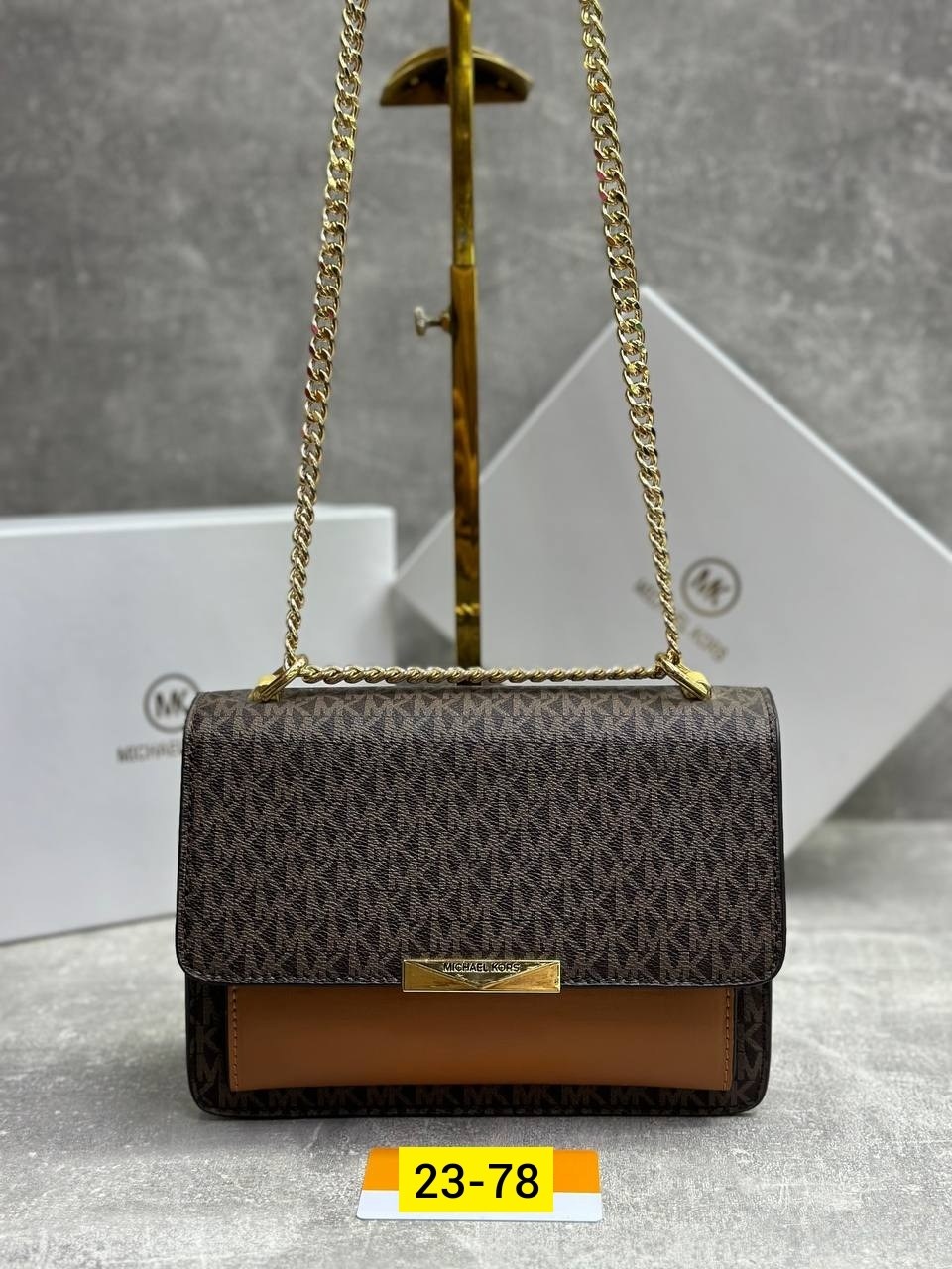 сумки женская,сумка,сумки michael kors,сумка через плечо michael kors,кожаная сумка
