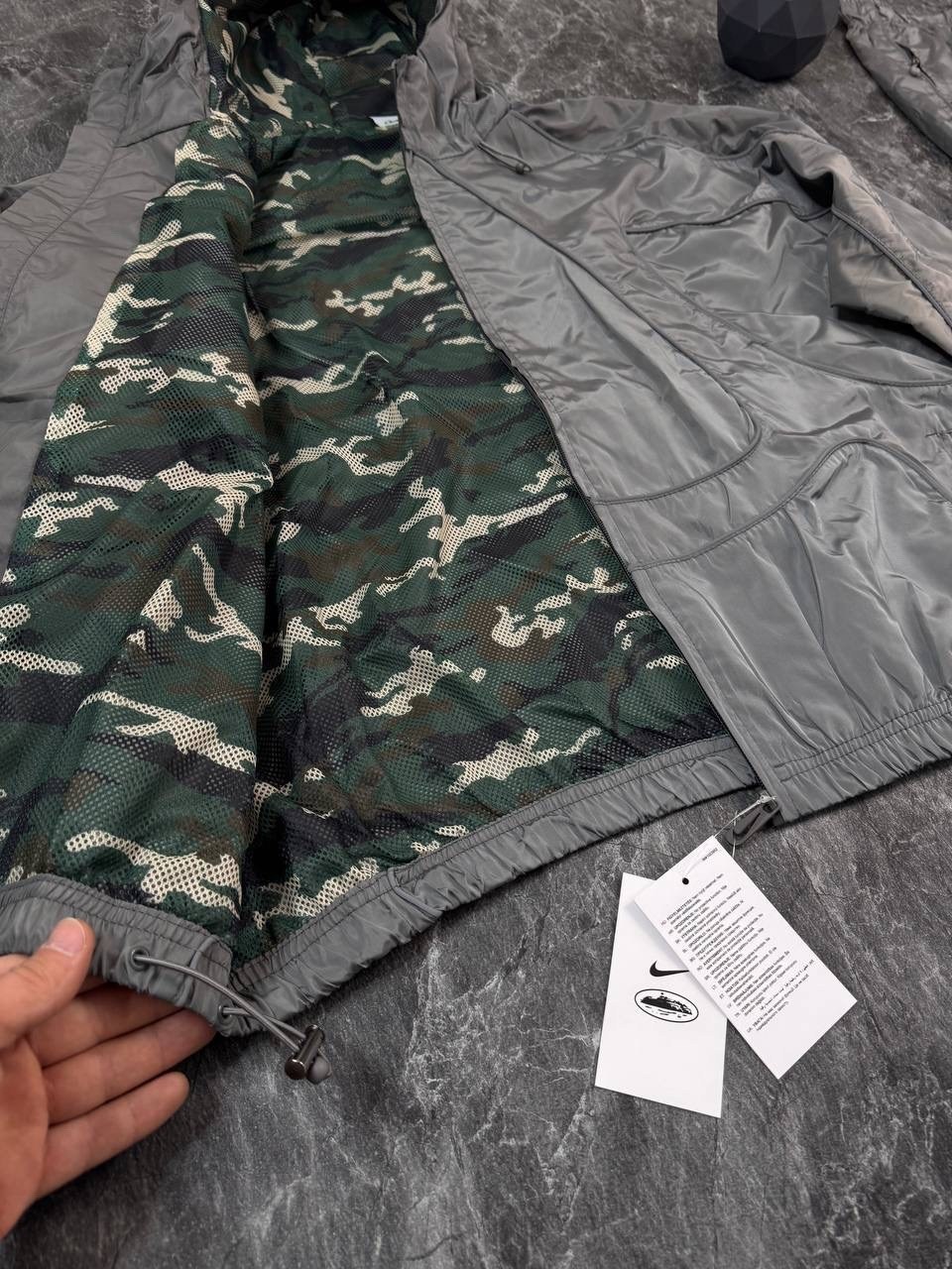 спортивный костюм nike,куртка nike corteiz x nrg tracksuit jacket gully grey серый,спортивный костюм nike мужской,легкая куртка,спортивные костюм
