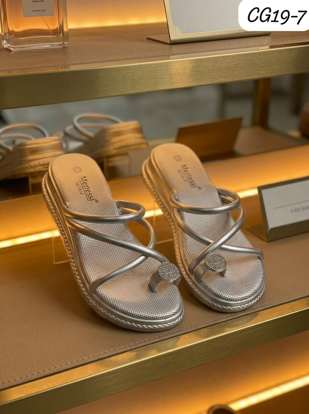 ,шлепанцы женские,шлепанцы crocs comfort женские,рандеву шлепки,шлепанцы женские пляжные