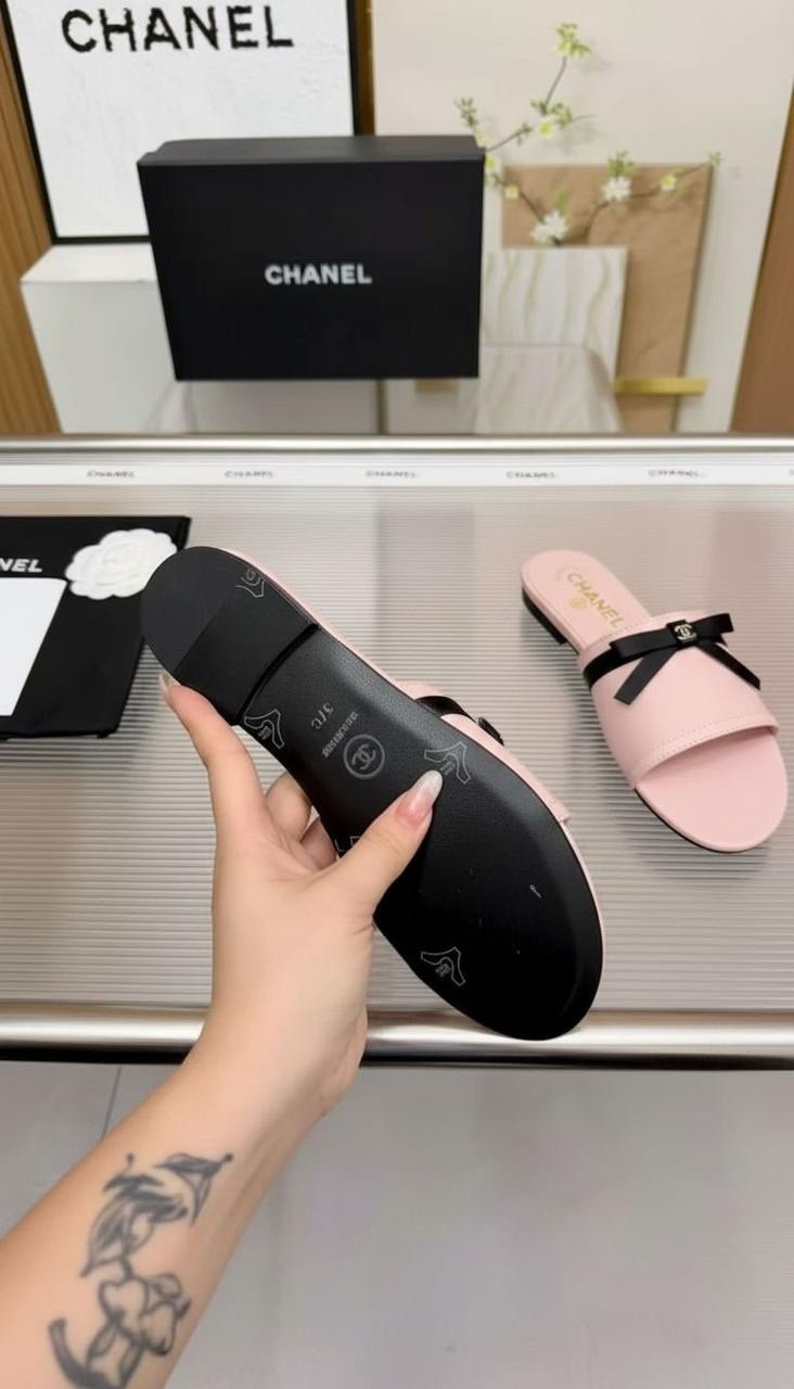 шлепанцы chanel,тапочки chanel женские,тапочки chanel,chanel шлепанцы женские,тапочки для женщин в стиле chanel