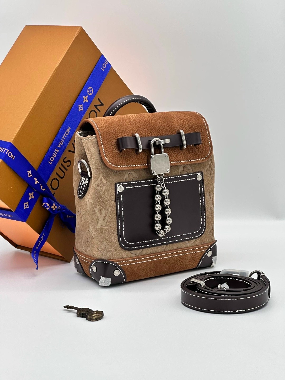 louis vuitton рюкзак,сумка женская louis vuitton,cумка louis vuitton,луи виттон рюкзак,женские рюкзаки