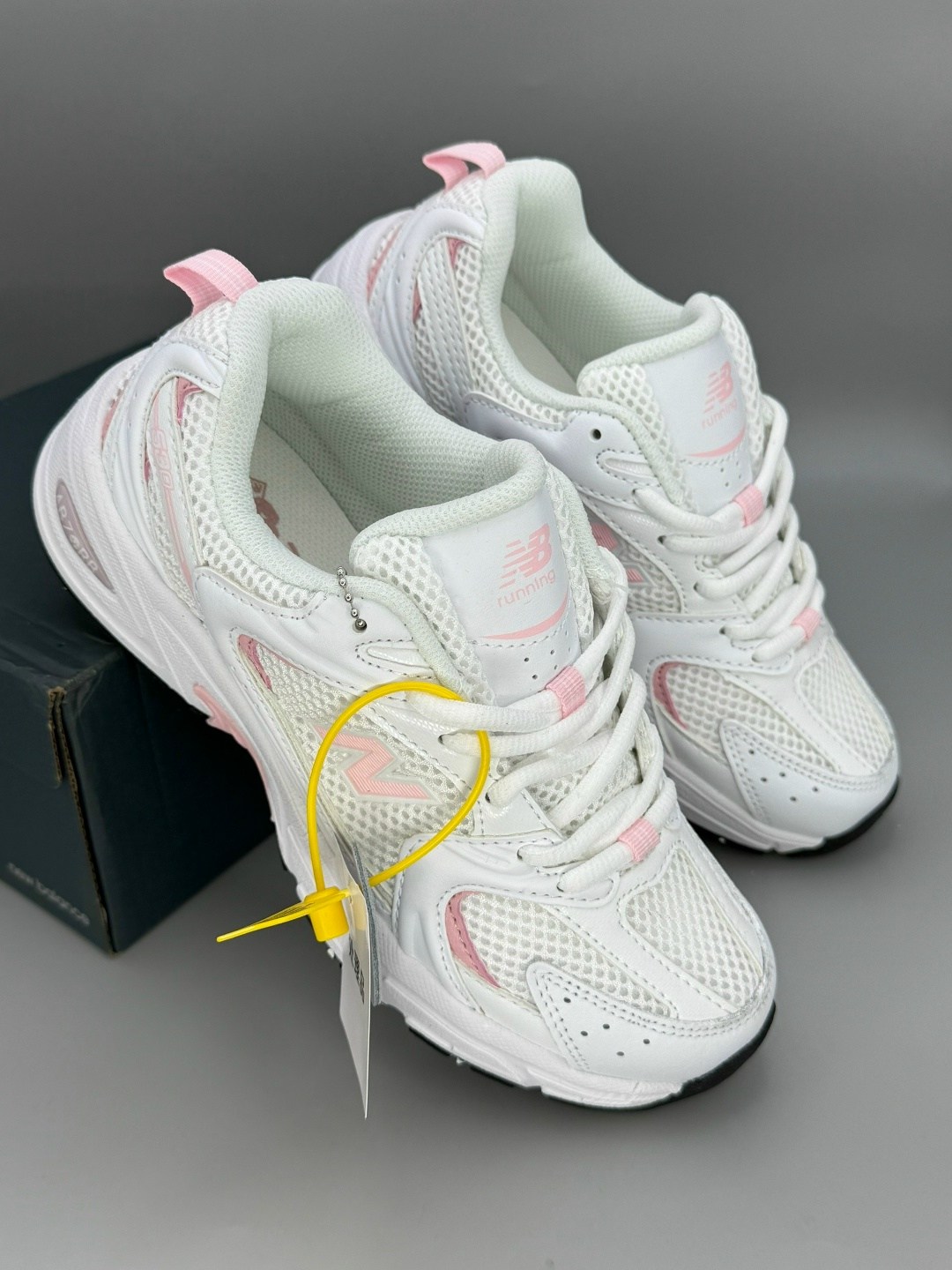 кроссовки new balance 530,женские кроссовки new balance,кроссовки new balance,кроссовки,кроссовки new balance 530 белого