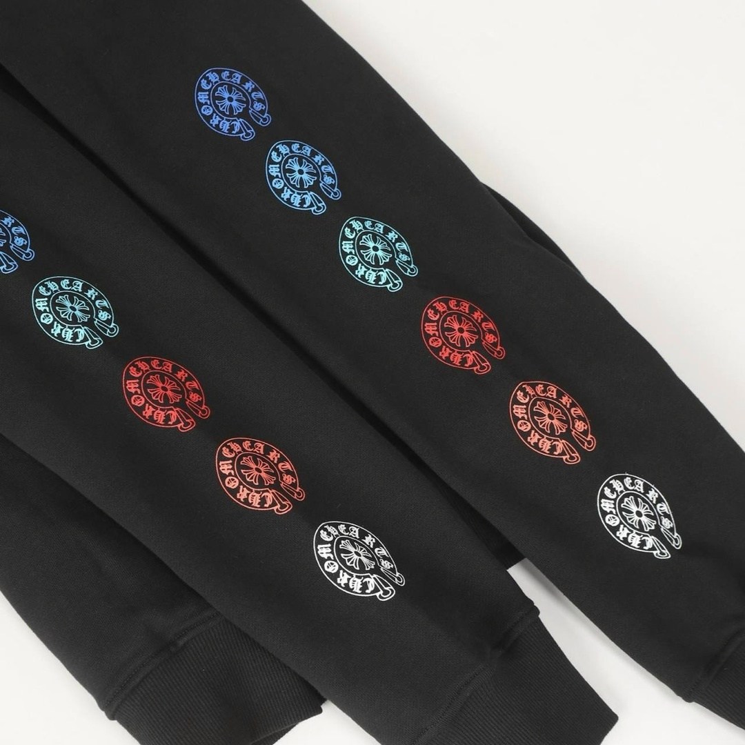 chrome hearts multi color horseshoe logo zip up hoodie black,chrome hearts multi color horseshoe black zip up hoodie,chrome hearts multi color horseshoe black zip up hoodie size medium,зип худи chrome