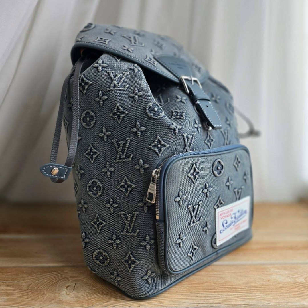 рюкзак louis vuitton,рюкзак louis vuitton montsouris monogram washed,рюкзак женский louis vuitton,сумка - рюкзак louis vuitton denim,рюкзак луи виттон