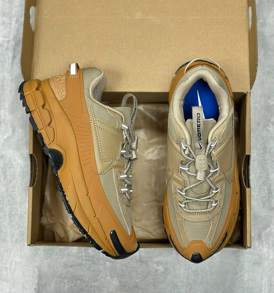 женские кроссовки,кроссовки nike женские,повседневные кроссовки,кроссовки nike zoom vomero 5,nike кроссовки