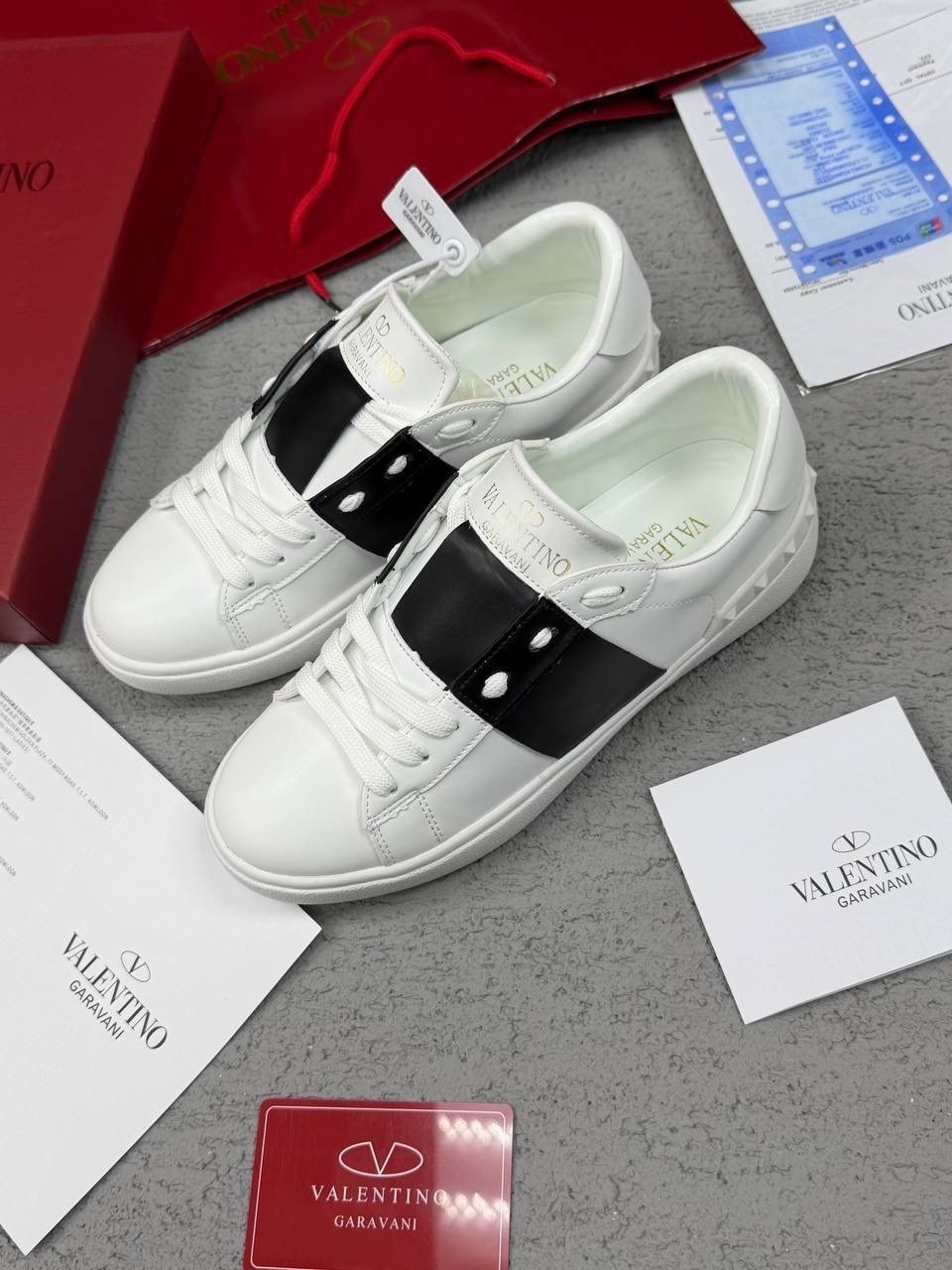 кроссовки valentino,,кроссовки женские valentino,кеды valentino garavani женские оригинал,valentino женские кожаные кроссовки valentino premium - pink