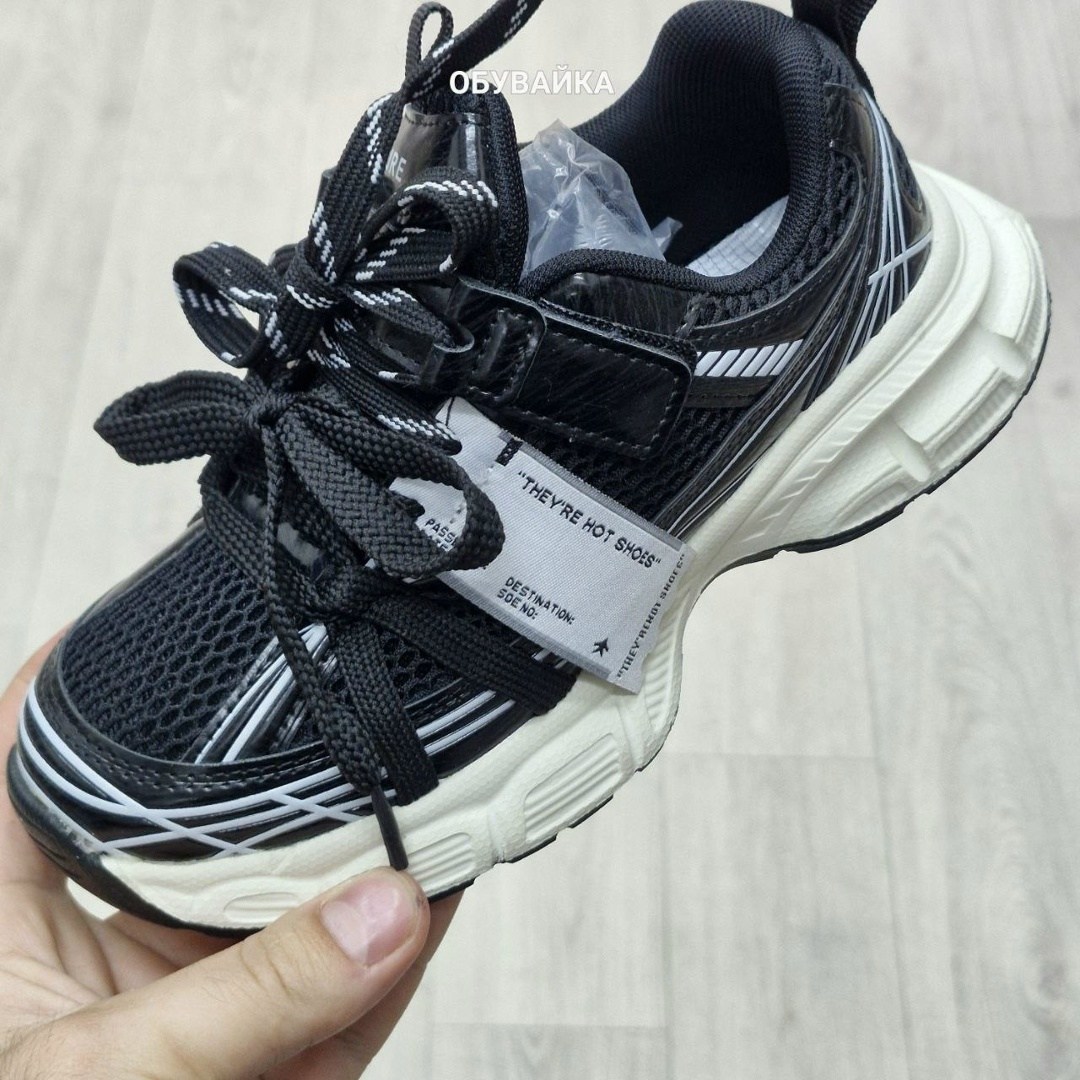,спортивная ,кроссовки balenciaga 3xl sneaker 'worn-out черный,кроссовки мужские balenciaga b-cross16-07 черные 39 ru,массивные кроссовки