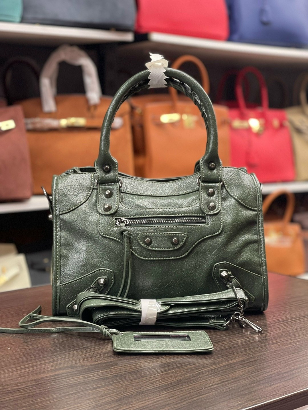 сумка баленсиага металлик,balenciaga motorcycle bag,сумки balenciaga,сумка баленсиага сити,сумка женская balenciaga