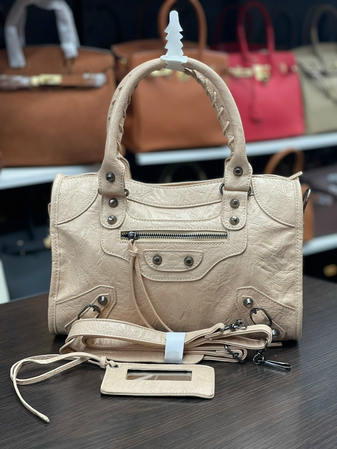 сумка баленсиага металлик,balenciaga motorcycle bag,сумки balenciaga,сумка баленсиага сити,сумка женская balenciaga