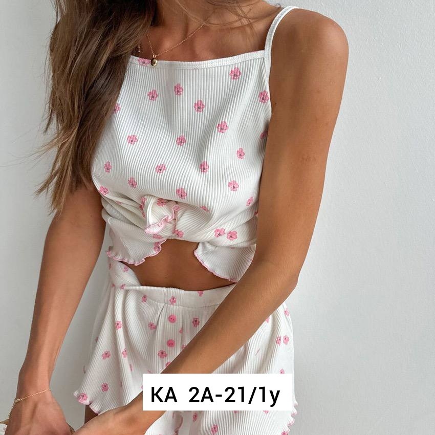 комплект женской пижамы,комплект пижама,пижама женская комплект из топа и шорт,женская пижама с шортами,женская пижама