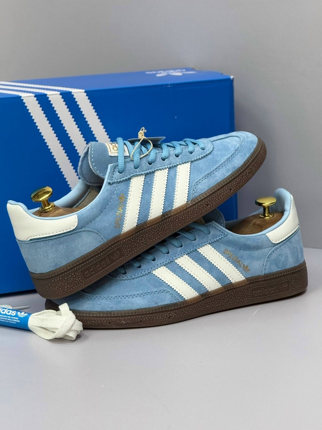 кроссовки adidas spezial,кроссовки adidas spezial голубые,кроссовки adidas original spezial,кроссовки adidas spezial sky blue / gum,кроссовки адидас spezial