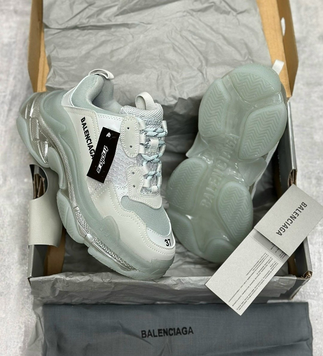 кроссовки balenciaga triple s clear sole,balenciaga triple s clear sole,balenciaga кроссовки женские,кроссовки balenciaga triple s,кроссовки balenciaga