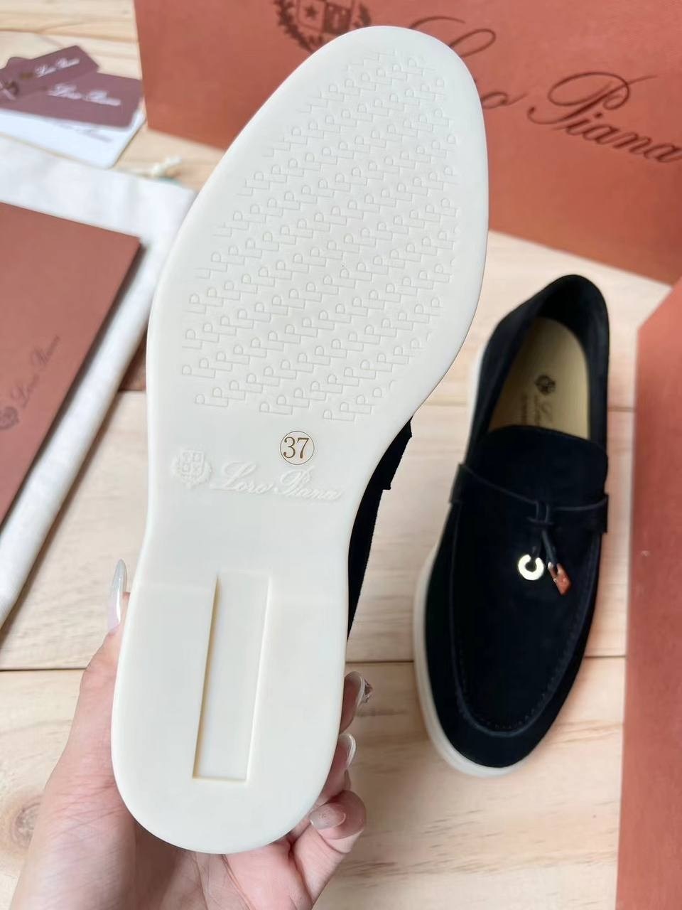женские лоферы loro piana,замшевые лоферы loro piana,лоферы loro piana summer walk,лоферы loro piana,женские замшевые лоферы