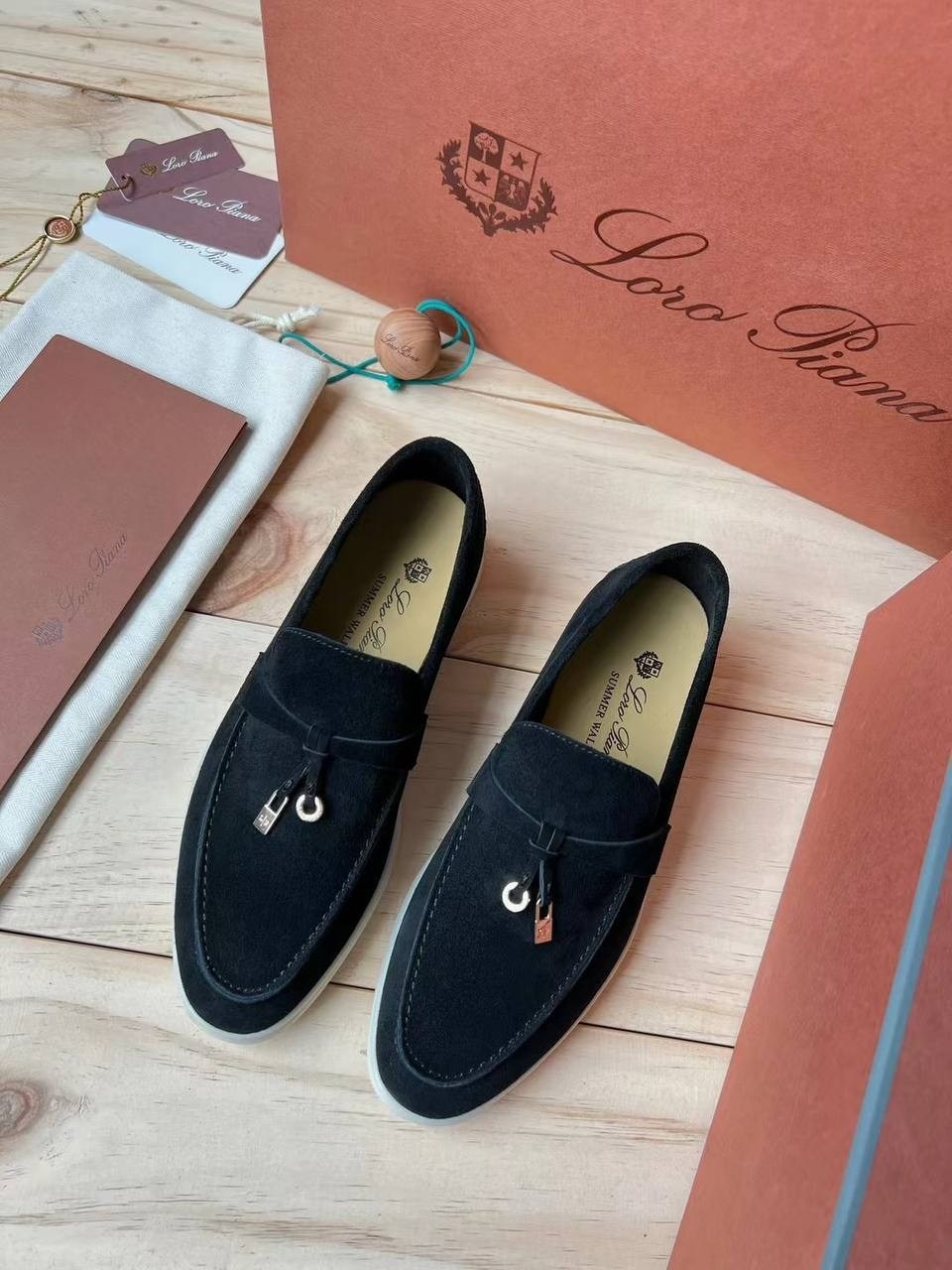 женские лоферы loro piana,замшевые лоферы loro piana,лоферы loro piana summer walk,лоферы loro piana,женские замшевые лоферы