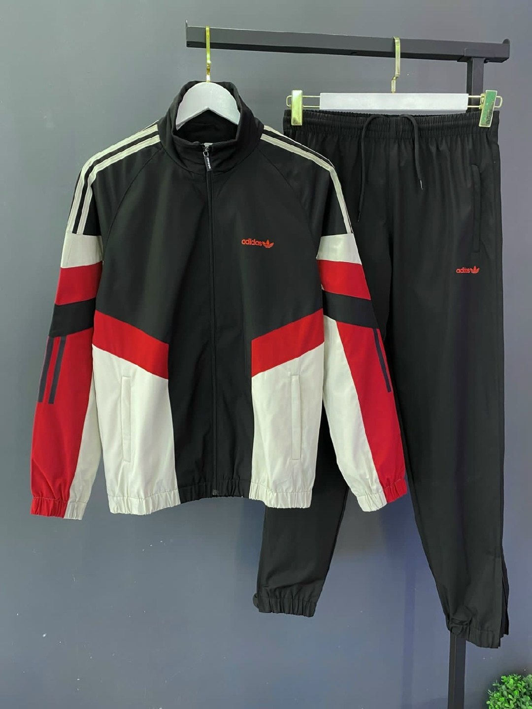 спортивный костюм adidas в стиле 90,спортивный костюм adidas,спортивный костюм adidas сальвадор 90х,спортивный костюм adidas 90х,спортивный костюм 90 х adidas salvador