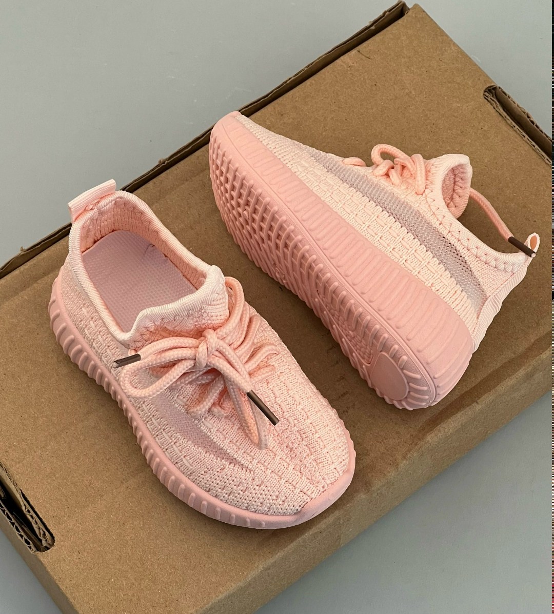 кроссовки изики,кроссовки adidas yeezy boost,,кроссовки adidas yeezy boost 350,кроссовки изи