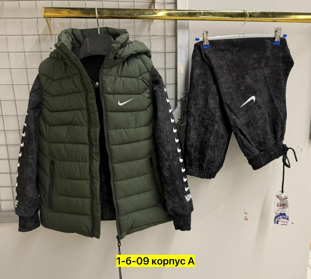 спортивный костюм тройка с жилеткой,костюм спортивный мужской,спортивный костюм мужской nike,спортивный костюм тройка nike,спортивный костюм с жилеткой