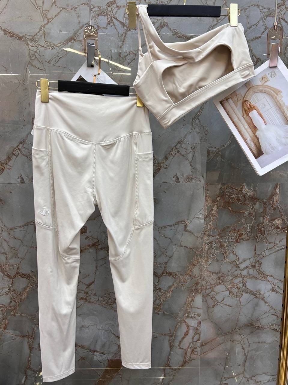 кроссовки женскиe,кроссовки модные,кроссовки alexander wang,спортивная ,кроссовка