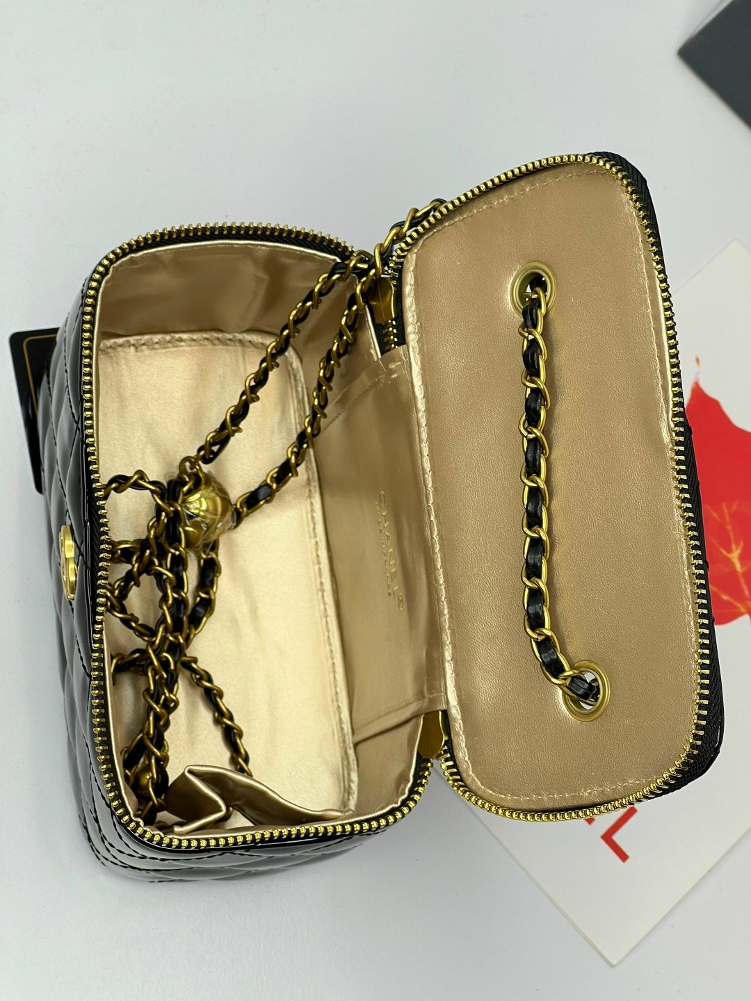сумка chanel,женская сумка на chanel,косметичка chanel,косметичка большая шанель,сумка через плечо chanel
