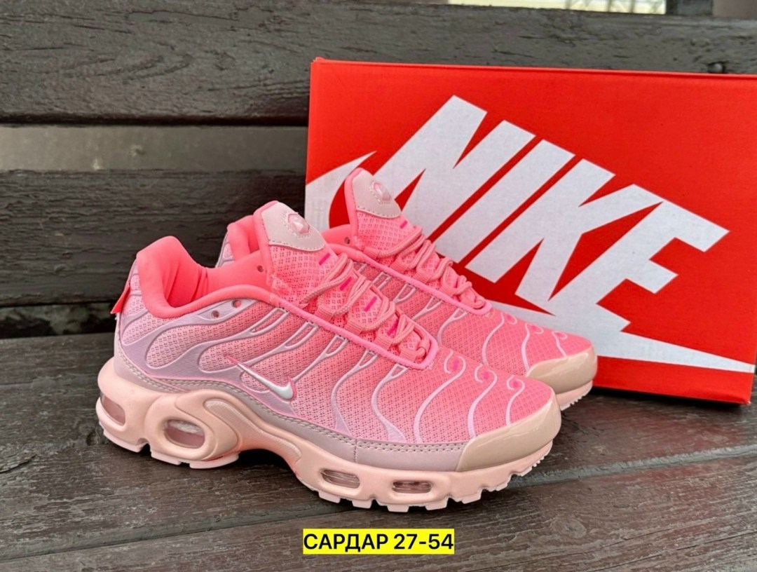 женские кроссовки nike air max plus tn pink,nike air max plus tn pink,спортивные кроссовки air max plus tn nike,кроссовки nike air max tn plus,кроссовки air max plus tn летние nike цвет розовый
