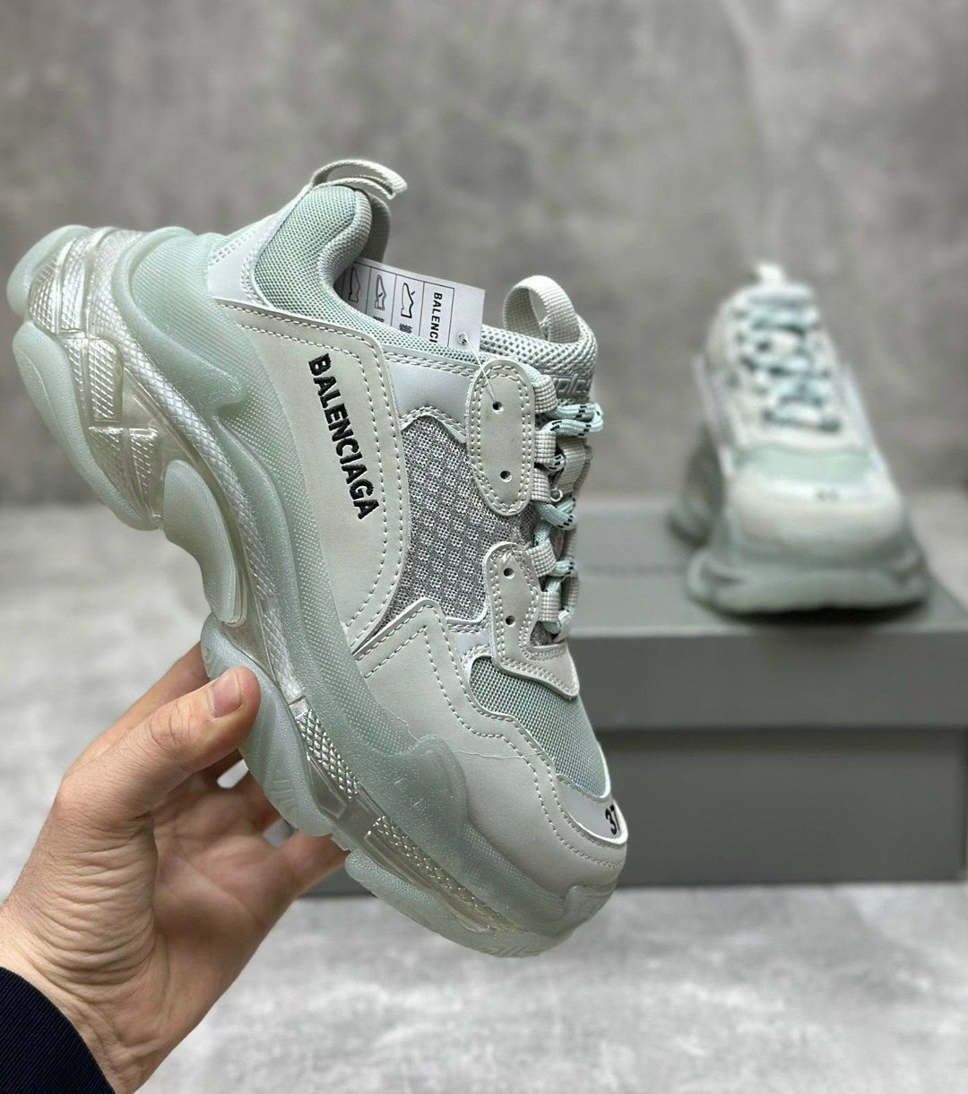 кроссовки balenciaga triple s clear sole,balenciaga triple s clear sole,balenciaga кроссовки женские,кроссовки balenciaga triple s,кроссовки balenciaga