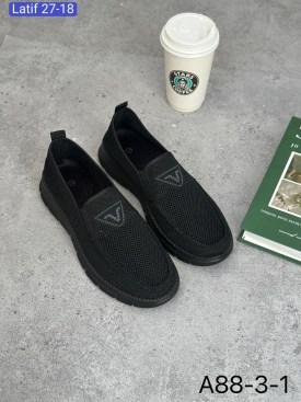 Кроссовки