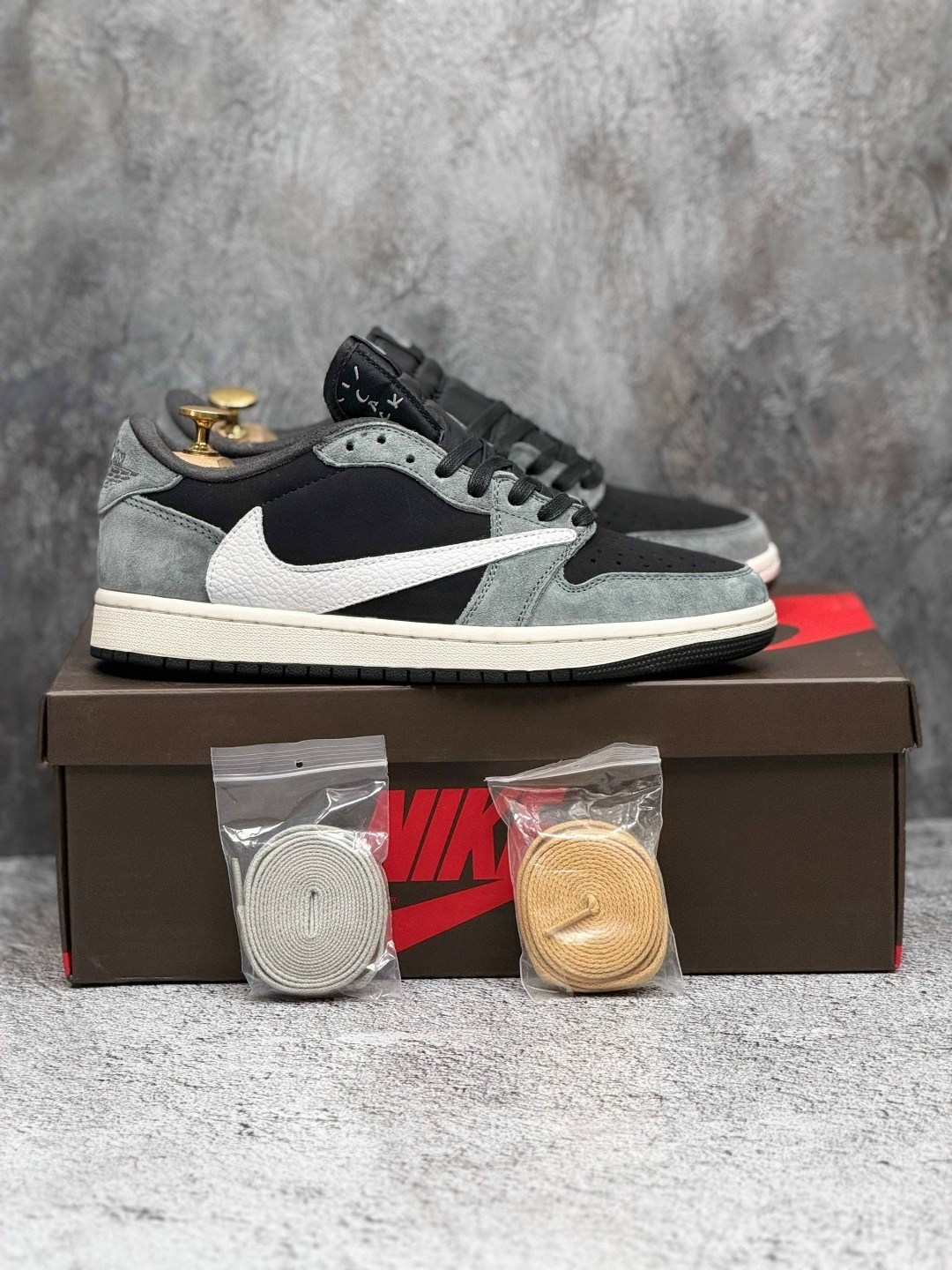 кроссовки nike air jordan 1 x travis scott,кроссовки nike air jordan 1 low x travis scott,nike air jordan 1 low x travis scott,кроссовки travis scott x air jordan 1 low,кроссовки nike