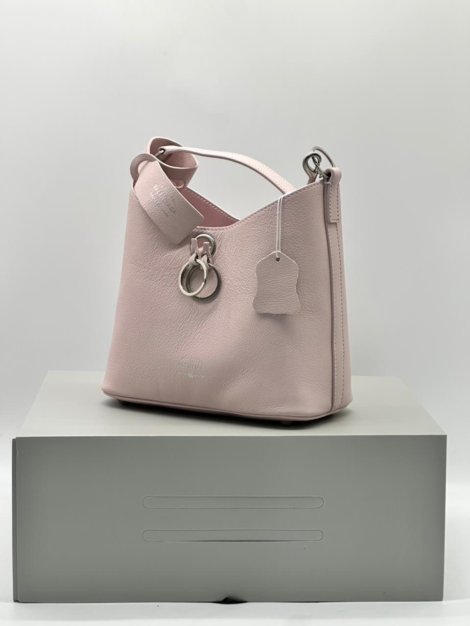 сумка balenciaga,сумка женская balenciaga,сумка,сумка на плечо balenciaga,balenciaga сумка кросс боди