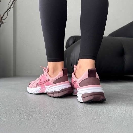 кроссовки,кроссовки nike,спортивная ,женские кроссовки,кроссовки nike женские