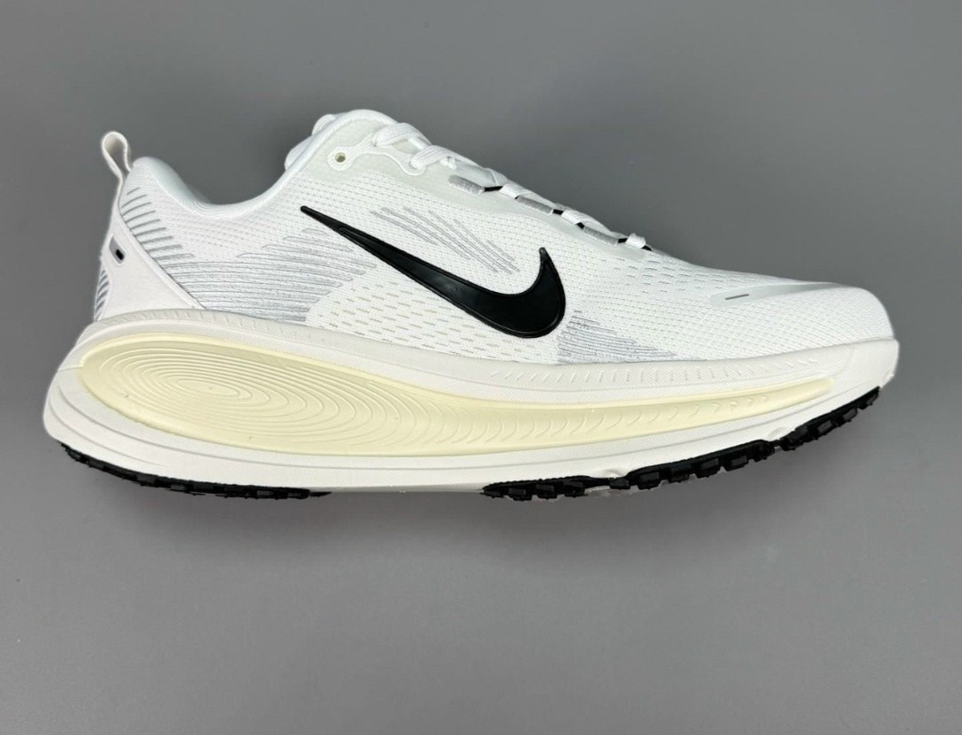 кроссовки nike vomero,кроссовки nike air zoom vomero,nike vomero 18,кроссовки nike,кроссовки nike air zoom vomero 5