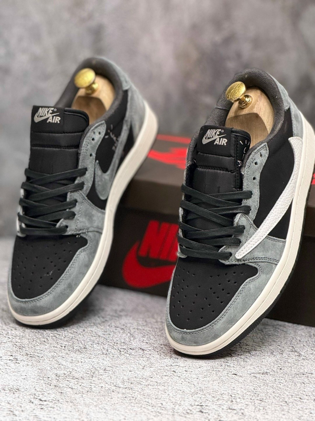 кроссовки nike air jordan 1 x travis scott,кроссовки nike air jordan 1 low x travis scott,nike air jordan 1 low x travis scott,кроссовки travis scott x air jordan 1 low,кроссовки nike