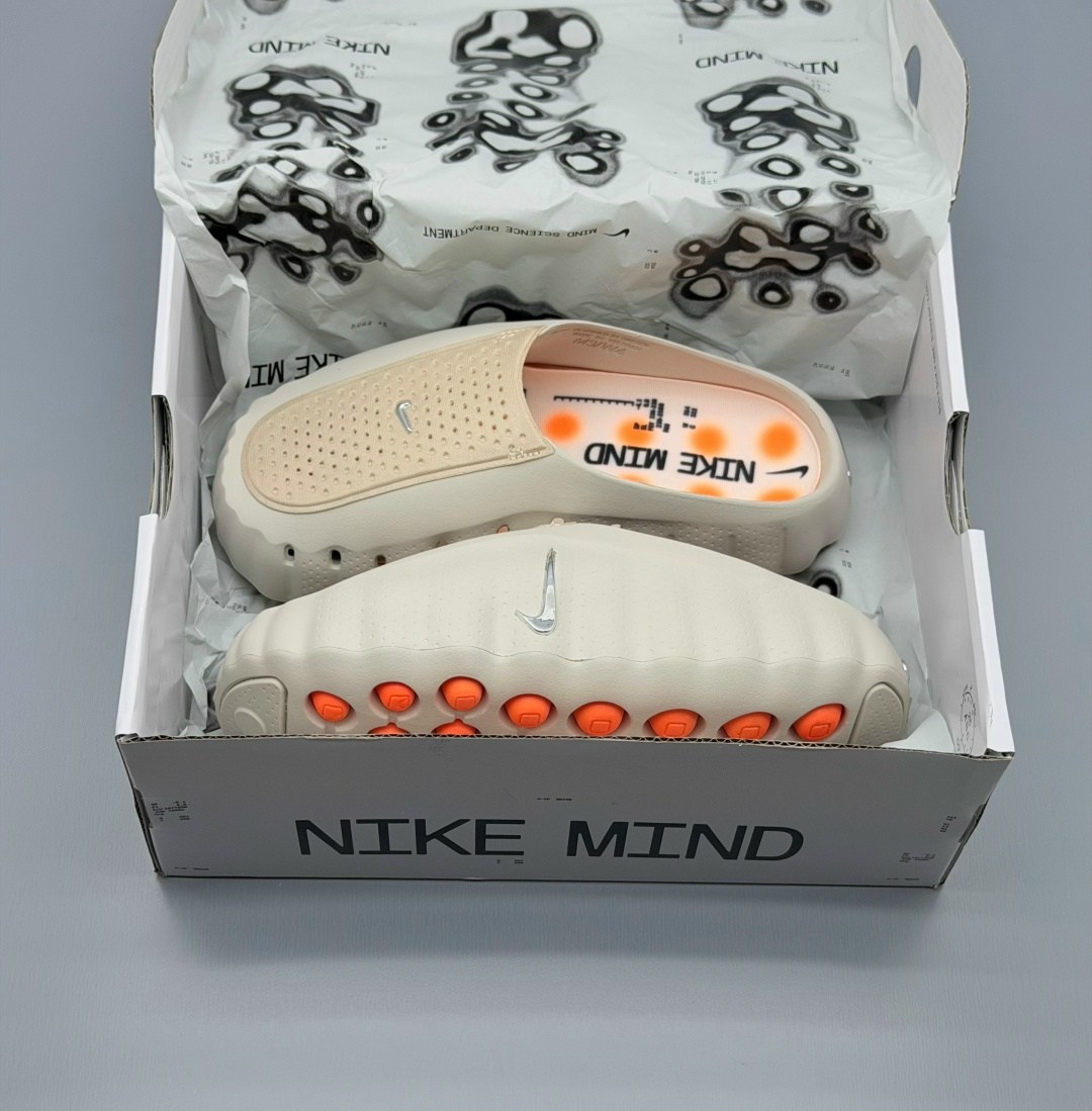 кроссовки,тапки модные,кроссовки nike,модели кроссовок,оригинальный спортивный